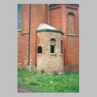 071-1000 Paterswalde im Juni 1995. Anbau an der Kirche.jpg